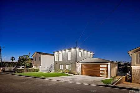 305 La Jolla St Newport Beach, CA 92663
