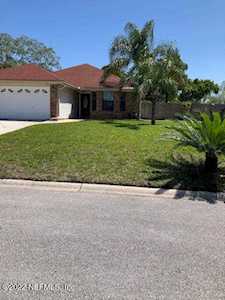 4561 Shaky Leaf Ln Jacksonville, FL 32224