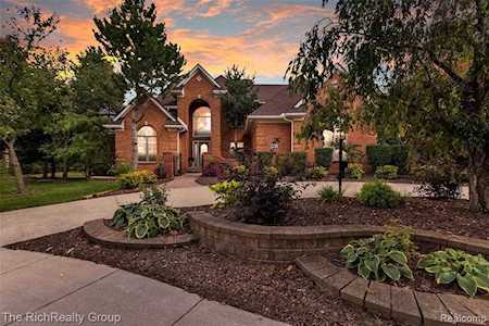 13628 Driftwood Ct Plymouth Twp, MI 48170