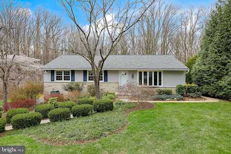 10210 Pine Bough Ct Ellicott City, MD 21042