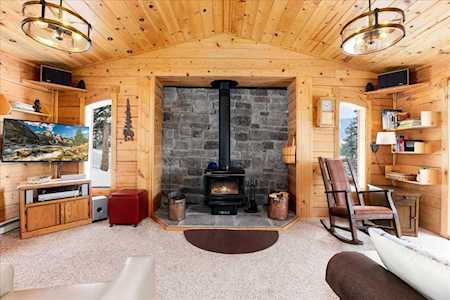 231 Kimmes Ln Breckenridge, CO 80424