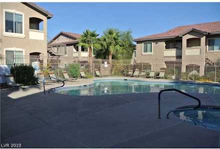 2305 W Horizon Ridge Parkway #1321 Henderson, NV 89052