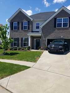 2493 Fieldrush Rd Lexington, KY 40511