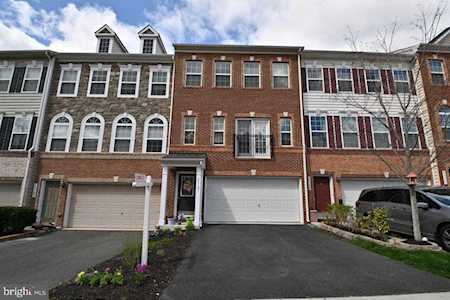 25181 Prairie Fire Square Aldie, VA 20105