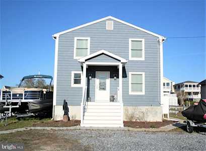 902 Mcwilliams St Fenwick Island, DE 19944