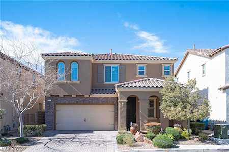 571 Signal Peak St Las Vegas, NV 89138