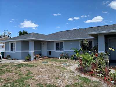 2300 Hunter Blvd Naples, FL 34116