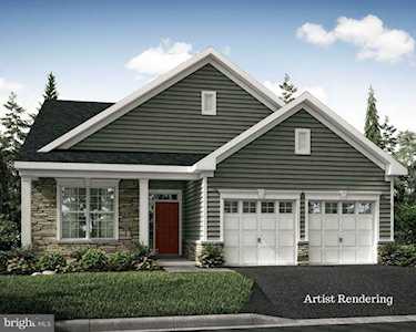 003 Castleton Dr Williamstown, NJ 08094