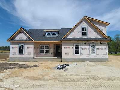 3063 Avon Road Greenville, NC 27858