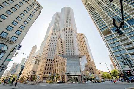 950 N Michigan Ave #3804 Chicago, IL 60611