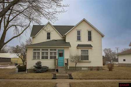 502 NE Main St Mapleton, MN 56065