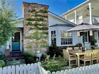 423 Fernleaf Ave Corona Del Mar, CA 92625