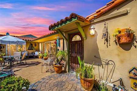 129 Via Jucar Newport Beach, CA 92663