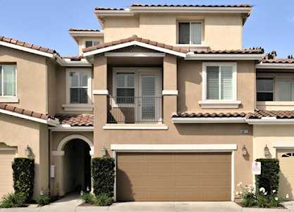 6977 Brass Place Carlsbad, CA 92009