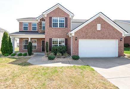 5007 Stately Dr Thompsons Station, TN 37179