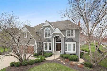 14102 Cody St Overland Park, KS 66221
