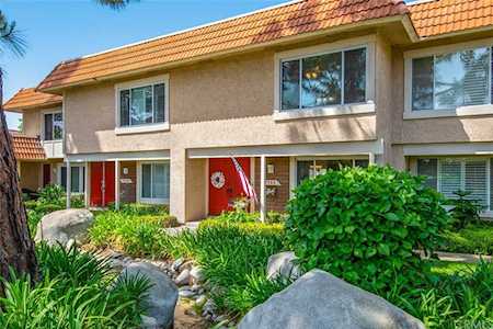 7702 Rapids Dr Huntington Beach, CA 92648