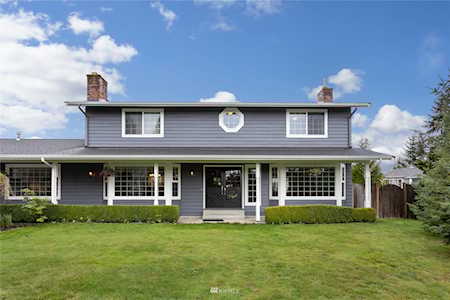 19004 20th Place W Lynnwood, WA 98036