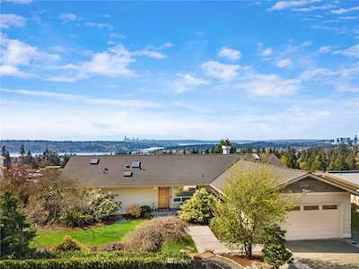 4339 136th Place SE Bellevue, WA 98006