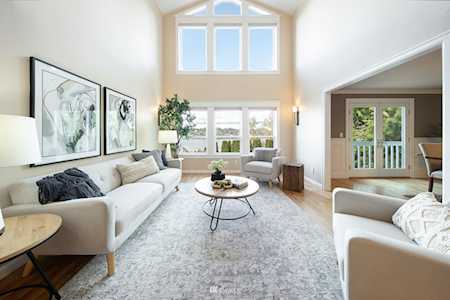 2206 E Lake Sammamish Parkway NE Sammamish, WA 98074