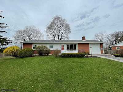 151 South Hills Avenue W State College, PA 16801