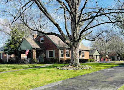2329 E Chandler Avenue Evansville, IN 47714