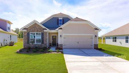 5010 Antebellum Dr Iron Station, NC 28080