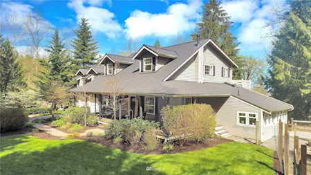 4736 317th Place SE Fall City, WA 98024
