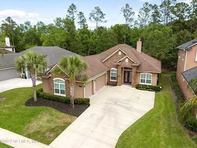 182 Staplehurst Dr St Johns, FL 32259