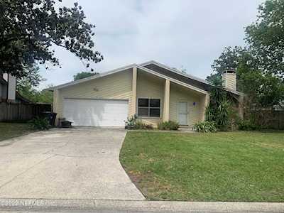 693 Roger Sherman St Orange Park, FL 32073