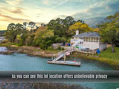 5267 Horry Dr. Murrells Inlet, SC 29576