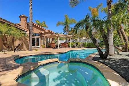396 Justina Drive Oceanside, CA 92057