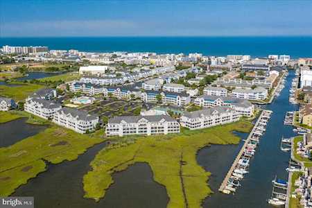 205 125th St #118C Ocean City, MD 21842