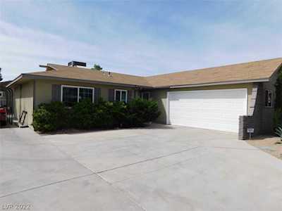 7205 Lakeland Ct Las Vegas, NV 89145