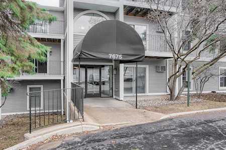 7675 142nd Street W #208C Apple Valley, MN 55124