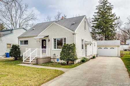 113 Exmoor Rd Waterford Twp, MI 48328