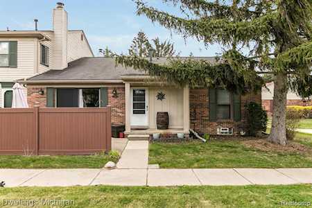 41078 Southwind Dr Canton Twp, MI 48188