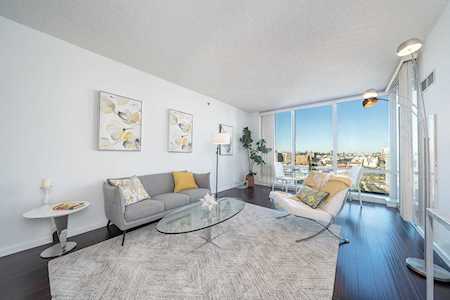 1 Shore Lane #1605 Jersey City, NJ 07310
