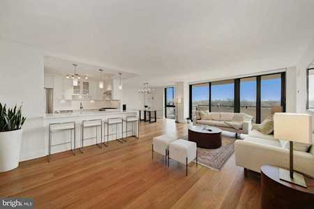 4620 Park Ave N #1204W Chevy Chase, MD 20815