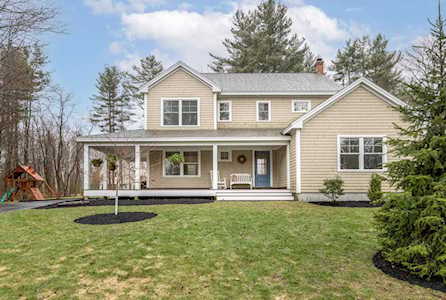 44 Beach Bluff Terrace Cape Elizabeth, ME 04107