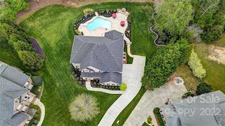 815 Crown Vista Ct Wesley Chapel, NC 28110