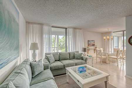 6815 Willow Wood Drive #4022 Boca Raton, FL 33434