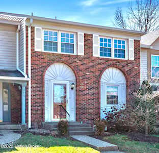 1238 Inverary Ct Louisville, KY 40222