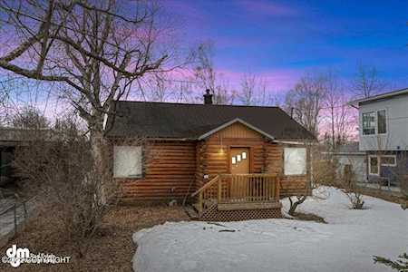 3706 Wilson Street Anchorage, AK 99503