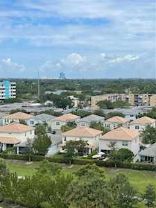 4350 Hillcrest Dr #1000 Hollywood, FL 33021