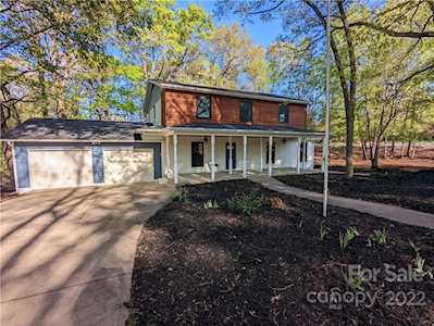 1213 Fieldstone Rd Mooresville, NC 28115
