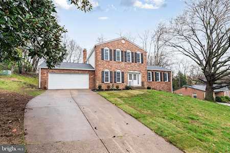 1806 Mason Hill Dr Alexandria, VA 22307