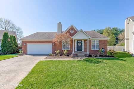 3305 Brittany Ct Louisville, KY 40220