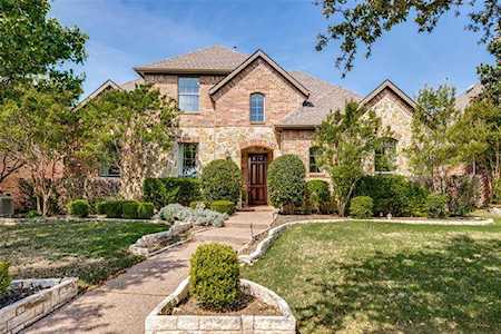 424 Black Castle Drive Lewisville, TX 75056