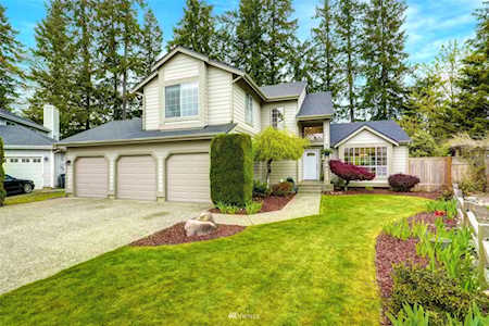 24424 237th Ct SE Maple Valley, WA 98038